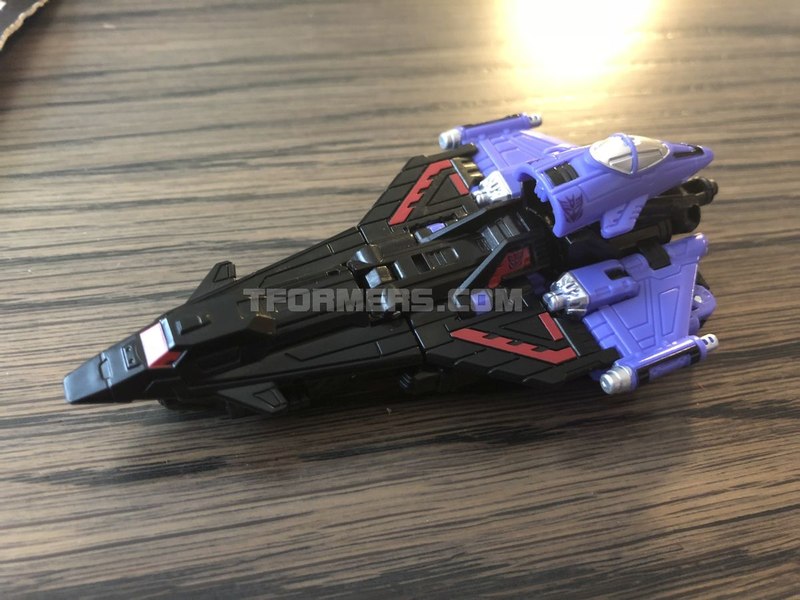 Transformers Siege War For Cybertron Preview Wave 1  (27 of 103)